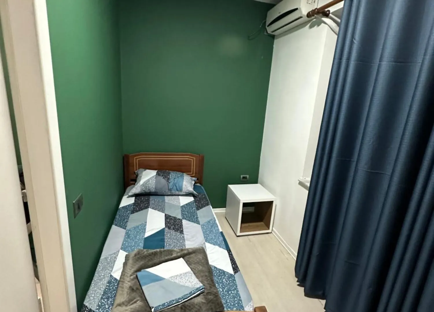 Tirana Blloku Vibes Hostel