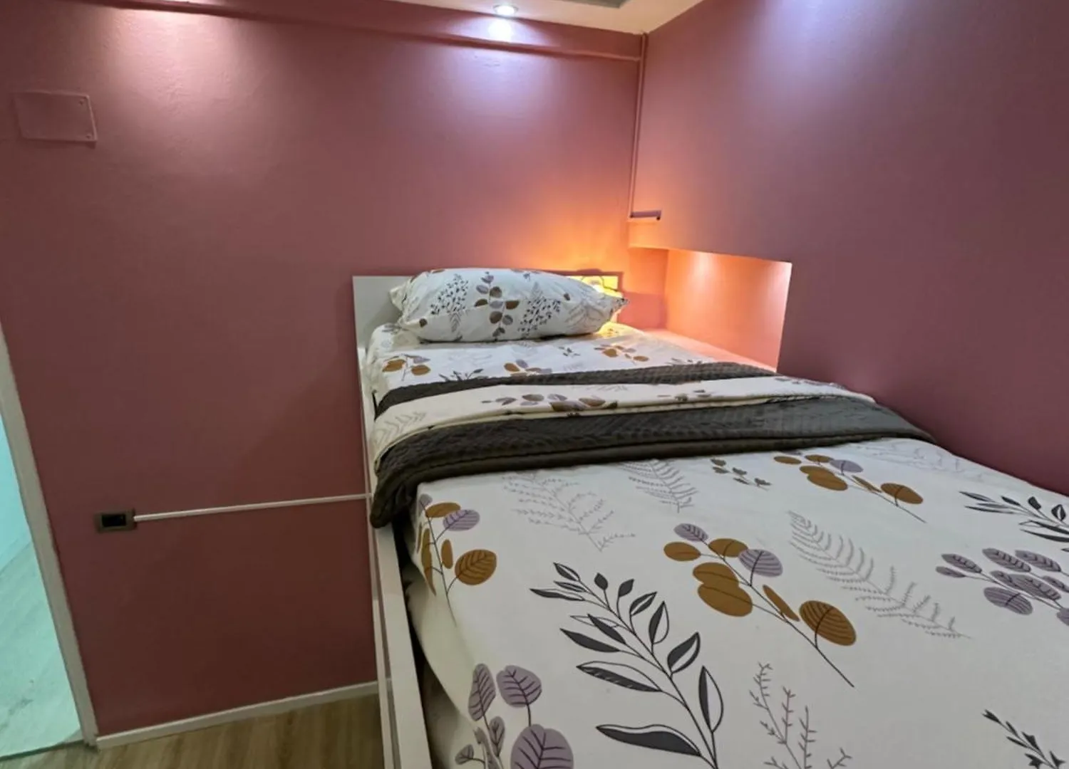 Tirana Blloku Vibes Hostel
