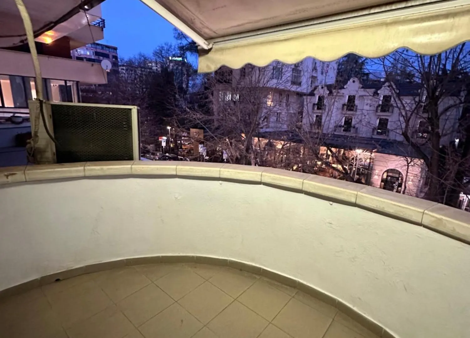 Tirana Blloku Vibes Hostel